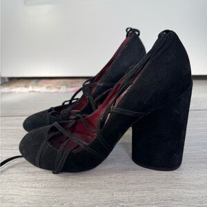 Marc Jacobs Black Suede Heels